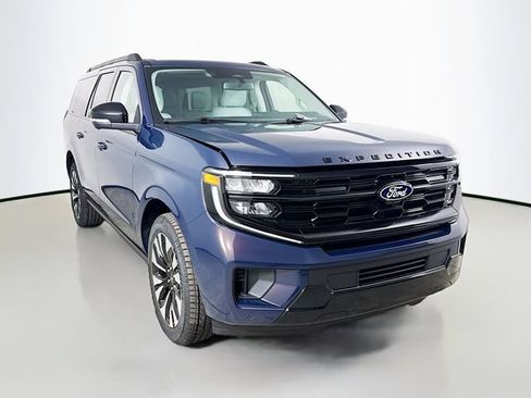 New 2027 Ford Expedition Max Platinum AWD/4WD image 1