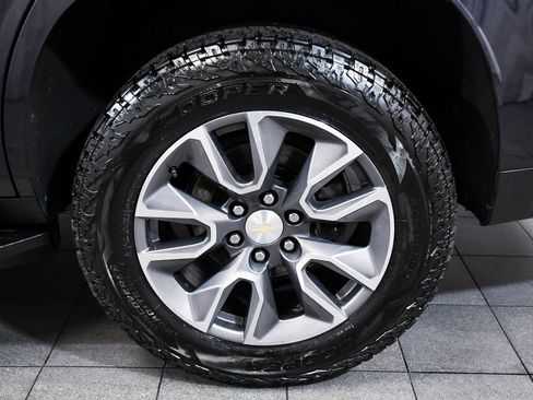 Used 2022 Chevrolet Tahoe LT w/ Luxury Package image 8