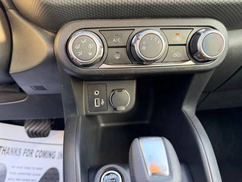 Used 2024 Nissan Kicks S FWD image 12