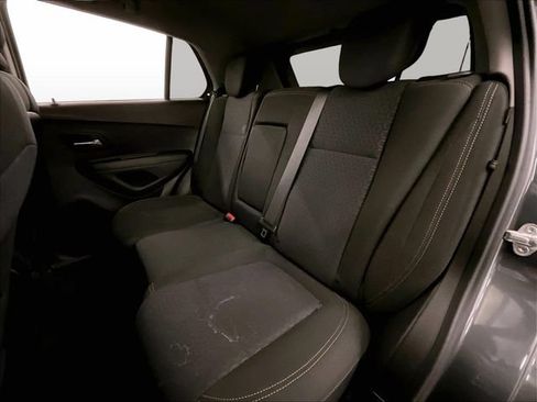 Used 2019 Chevrolet Trax LS w/ Tint and Cruise Package FWD image 25