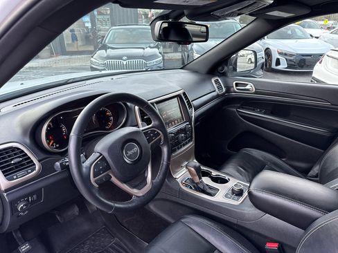 Used 2016 Jeep Grand Cherokee Limited image 16