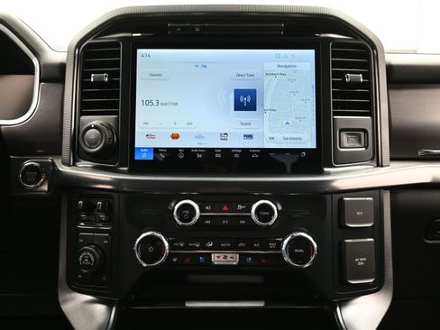 Used 2025 Ford F150 Platinum w/ FX4 Off-Road Package image 16