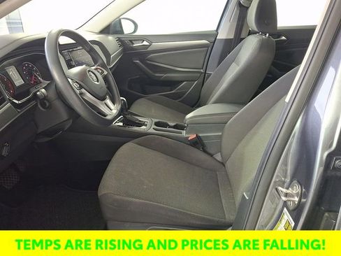 Used 2019 Volkswagen Jetta SE image 15