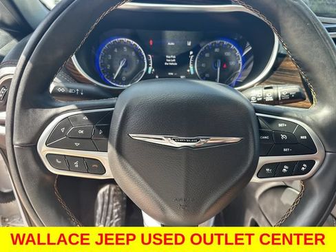 Used 2022 Chrysler Pacifica Pinnacle FWD image 20