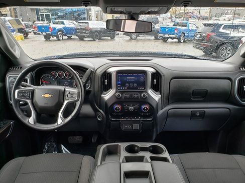 Used 2022 Chevrolet Silverado 1500 LT image 13