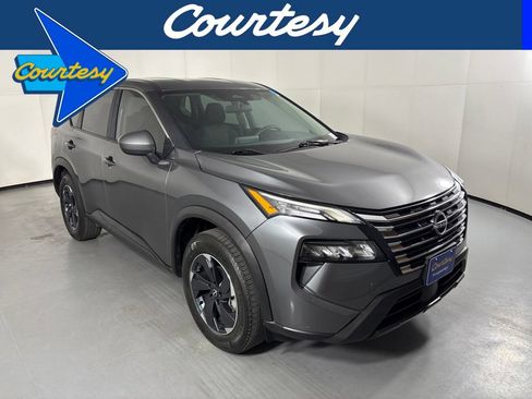 Used 2024 Nissan Rogue SV AWD/4WD image 1