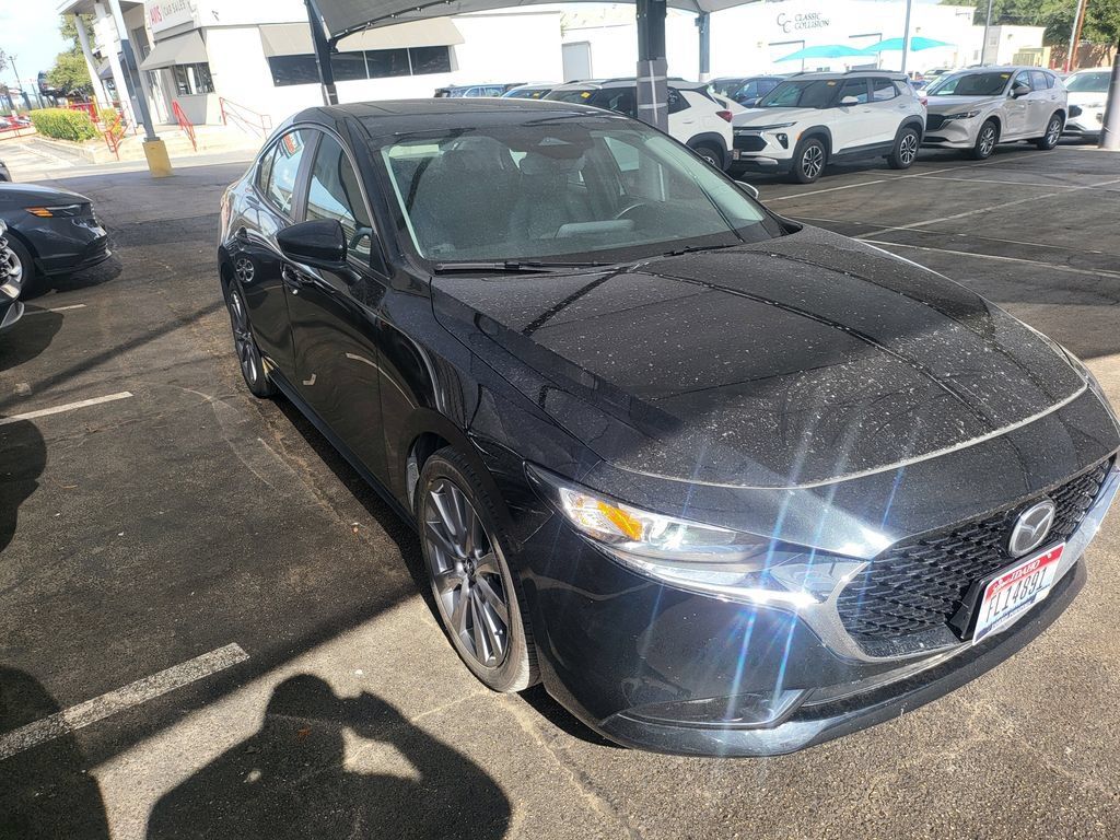 Used 2025 MAZDA MAZDA3 s FWD image 2