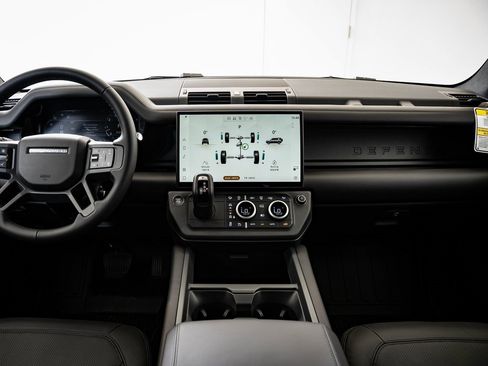 New 2026 Land Rover Defender 110 X-Dynamic SE image 29