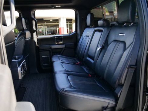 Used 2022 Ford F250 Platinum w/ Tremor Off-Road Package AWD/4WD image 31