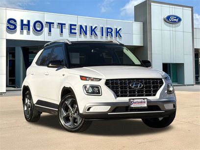 Used 2025 Hyundai Venue Limited