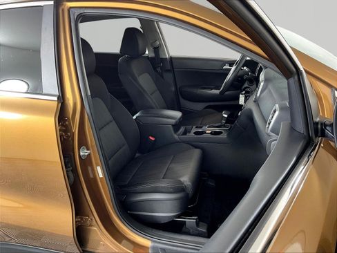 Used 2020 Kia Sportage LX FWD image 28