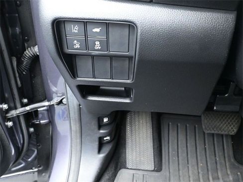 Used 2017 Honda CR-V EX-L image 17