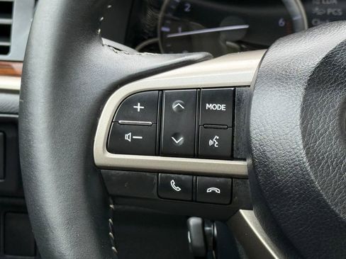 Used 2017 Lexus ES 350 w/ Premium Package FWD image 23
