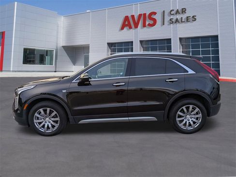 Used 2023 Cadillac XT4 Premium Luxury image 10