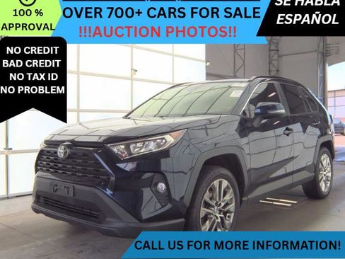 Used 2020 Toyota RAV4 XLE Premium image 1
