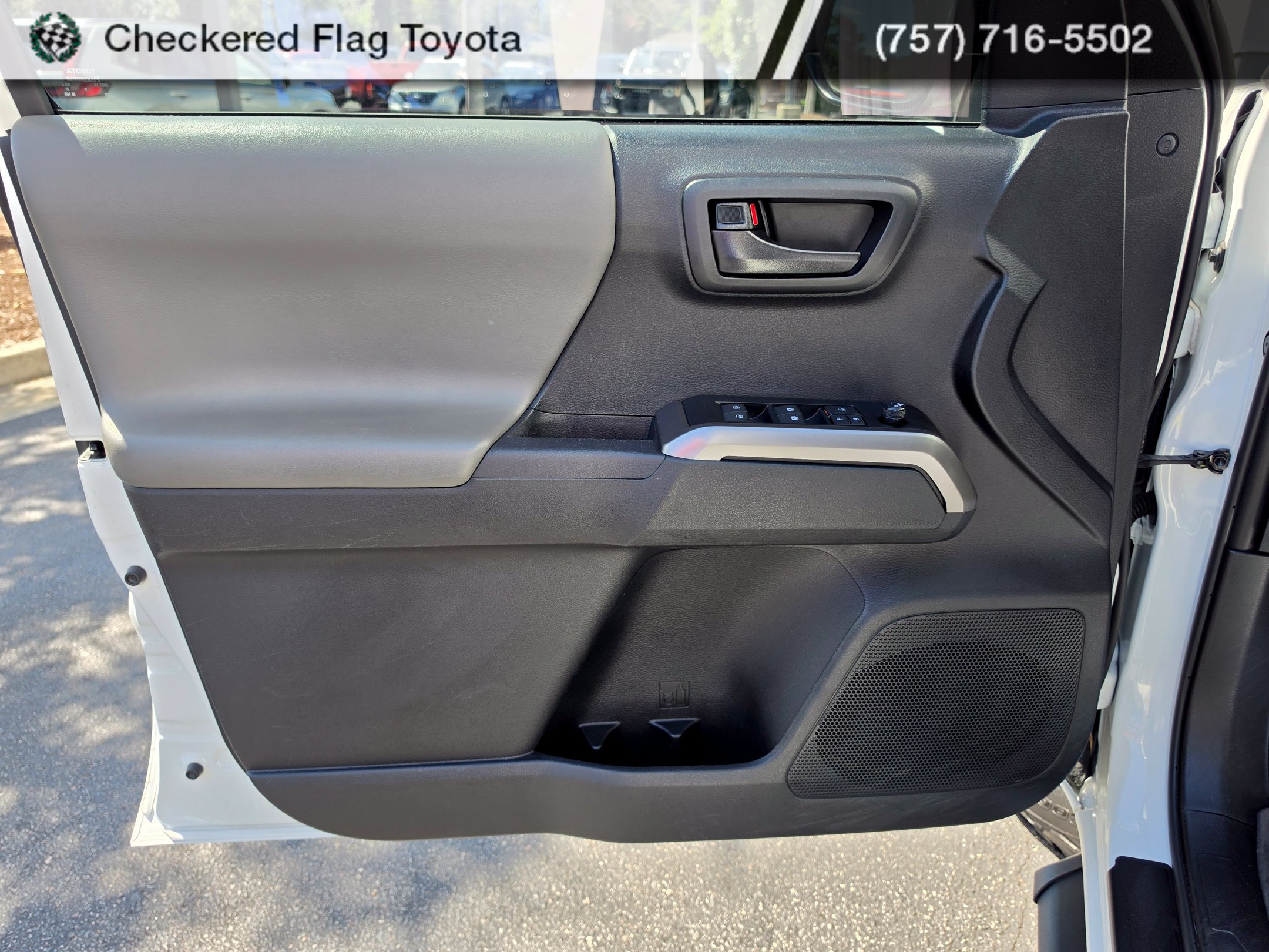 Used 2023 Toyota Tacoma SR5 RWD image 16