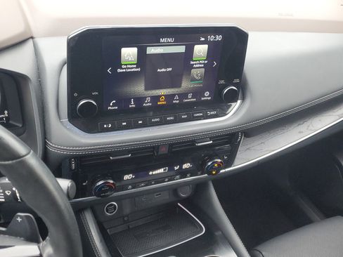 Certified 2023 Nissan Rogue Platinum image 25