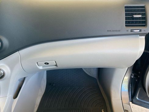 Used 2008 Toyota Highlander Limited FWD image 33