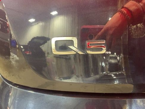 Used 2020 Audi Q5 2.0T Premium image 29