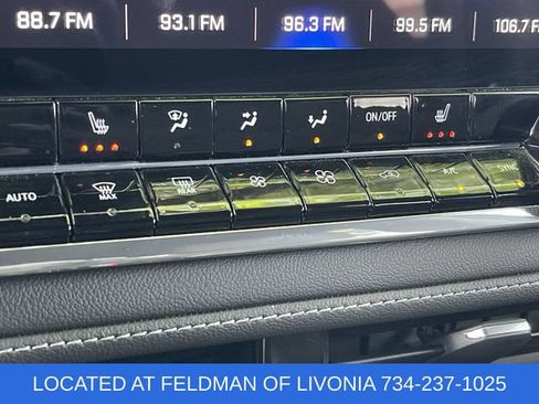 Used 2023 Chevrolet Colorado LT w/ LT Convenience Package II AWD/4WD image 34