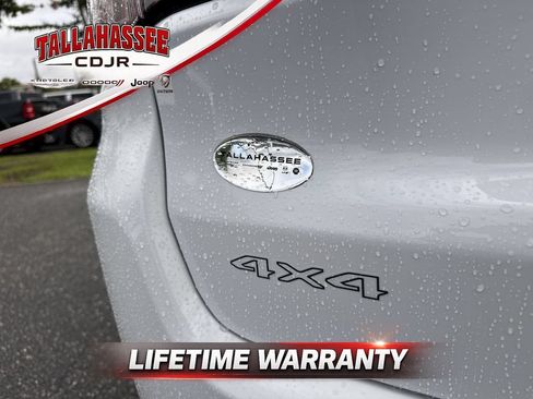 New 2026 Jeep Compass Latitude AWD/4WD image 5