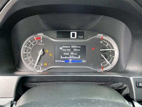 Used 2016 Honda Pilot Touring image 13