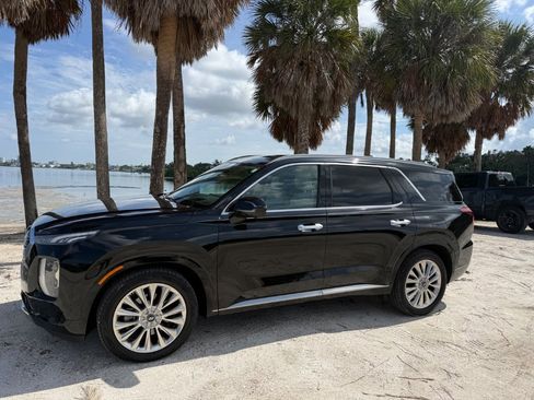 Used 2020 Hyundai Palisade Limited FWD image 1