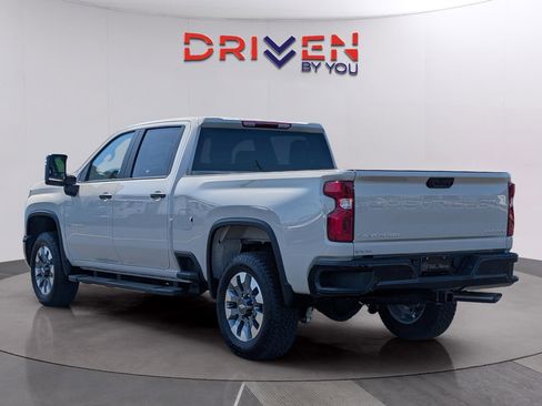 New 2026 Chevrolet Silverado 2500 Custom w/ Custom Value Package AWD/4WD image 3