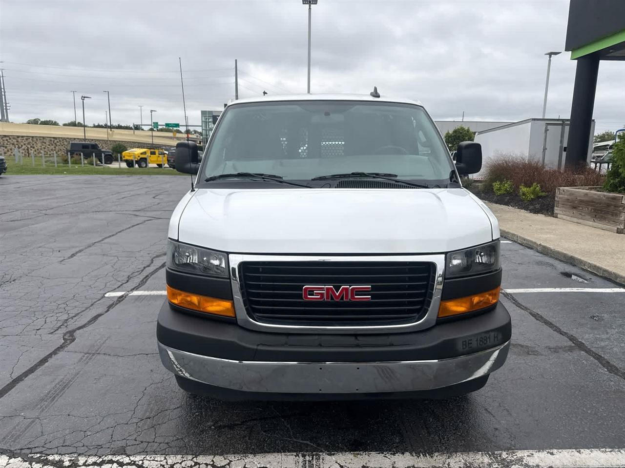 Used 2025 GMC Savana 2500 w/ Driver Convenience Package RWD image 3