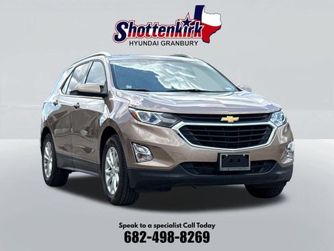 Used 2019 Chevrolet Equinox LT FWD image 3