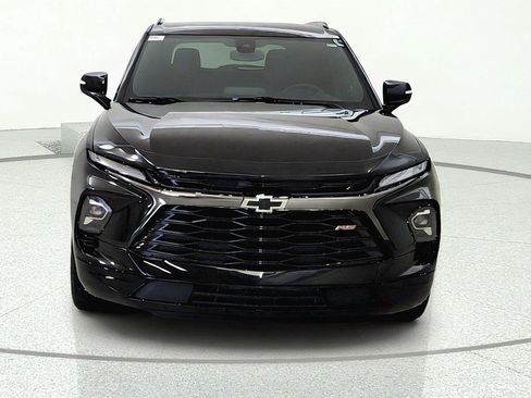 Used 2025 Chevrolet Blazer RS AWD/4WD image 2