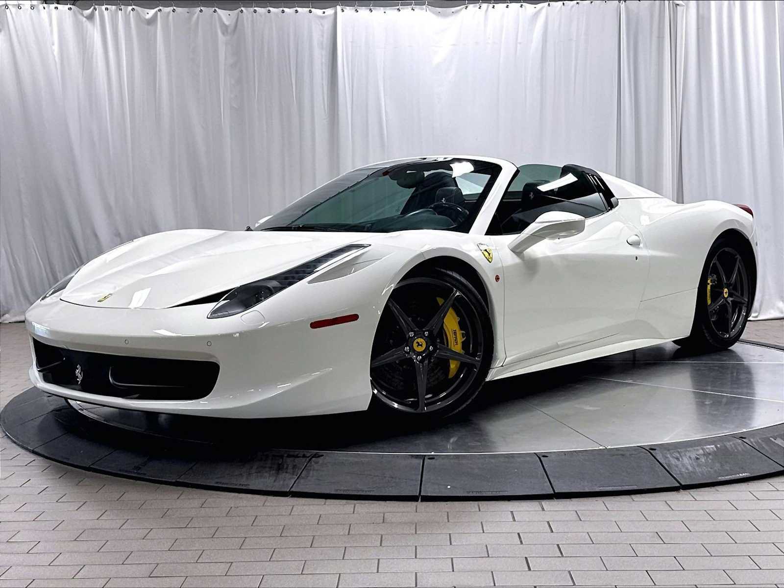 Used 2015 Ferrari 458 Spider RWD image 1