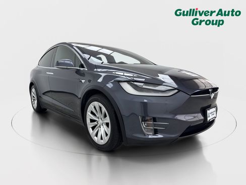 Used 2018 Tesla Model X 75D AWD/4WD image 13
