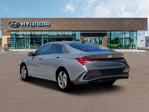 New 2026 Hyundai Elantra Limited w/ Cargo Package image 4
