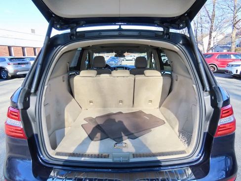 Used 2015 Mercedes-Benz ML 350 4MATIC image 12