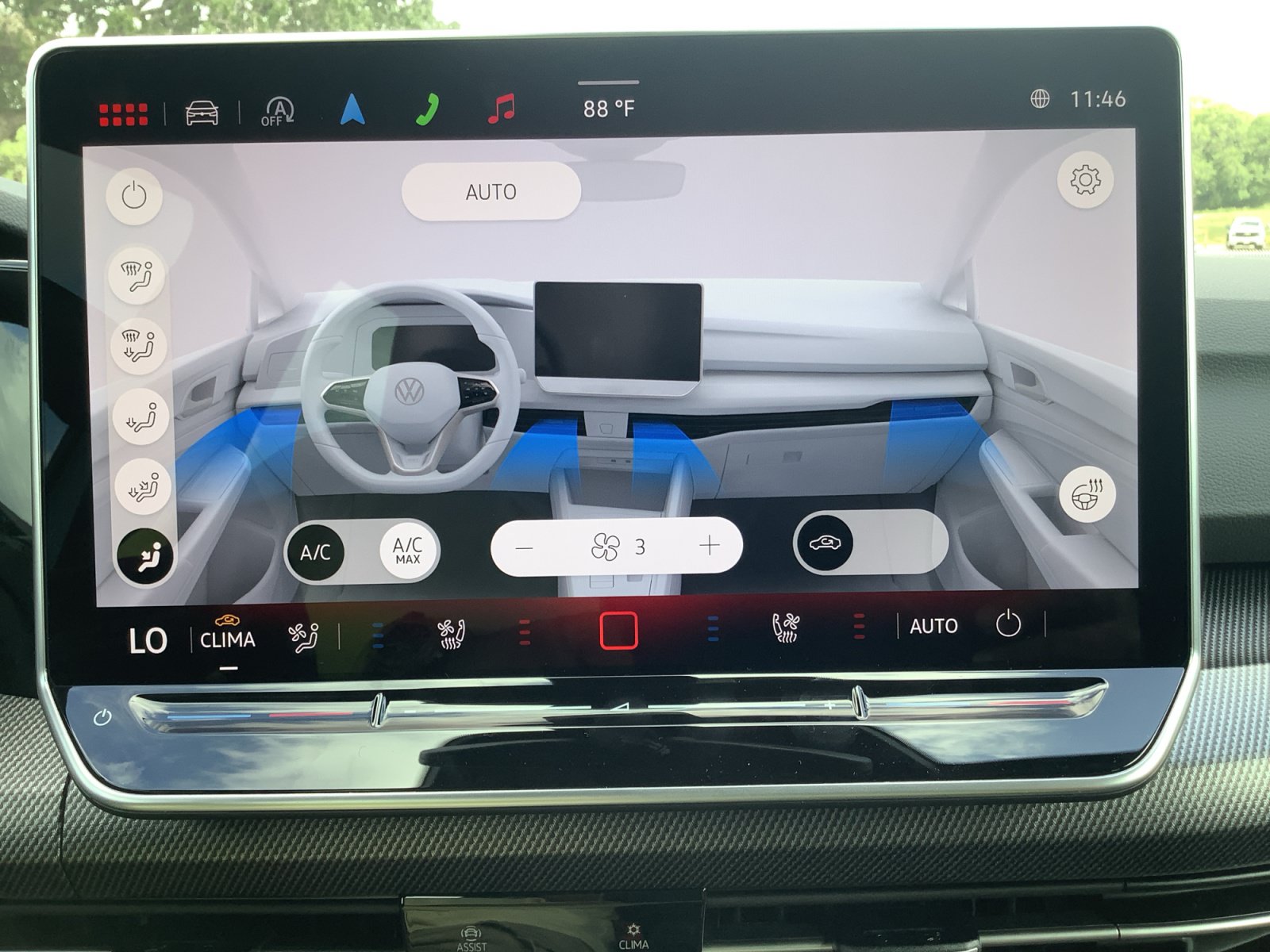 New 2026 Volkswagen GTI SE FWD image 18