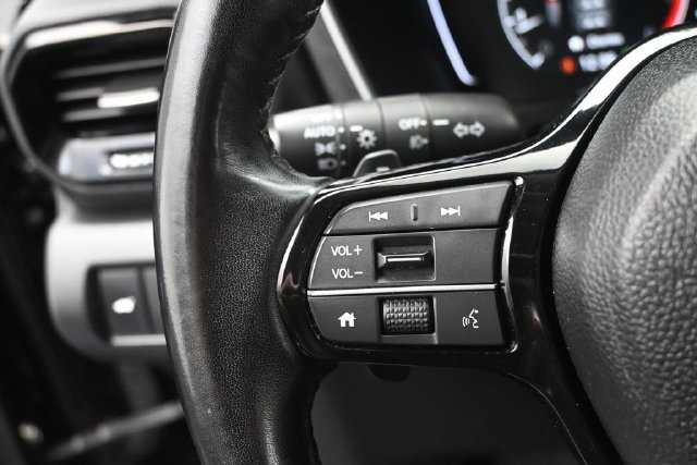 Certified 2024 Honda Pilot EX-L image 10