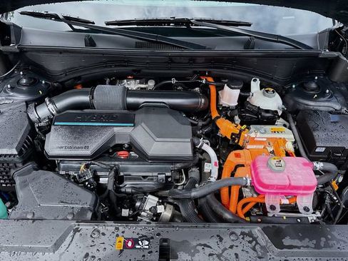 Certified 2024 Hyundai Santa Fe Limited image 28