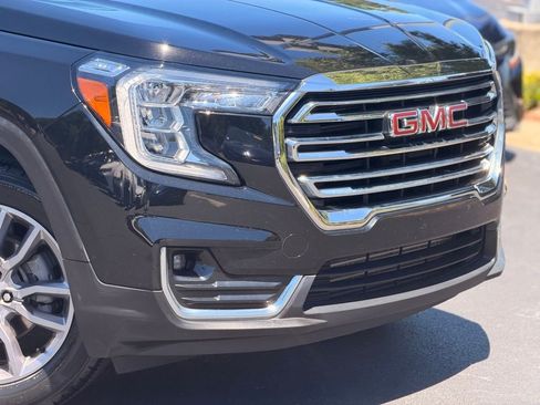 Used 2024 GMC Terrain SLT FWD image 6