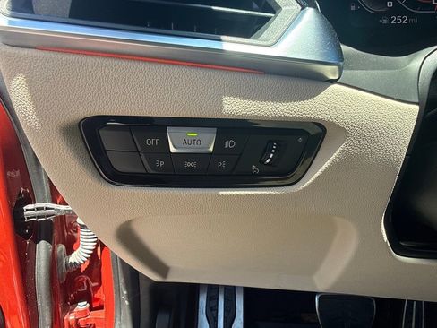 Used 2022 BMW M340i xDrive AWD/4WD image 20