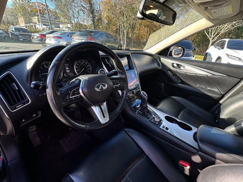 Used 2021 INFINITI Q50 Luxe image 16