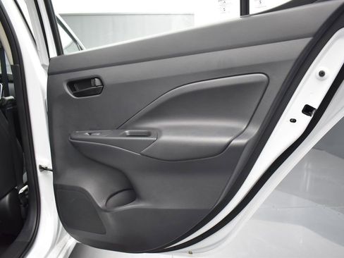 Used 2025 Nissan Versa S w/ Lighting Package image 19