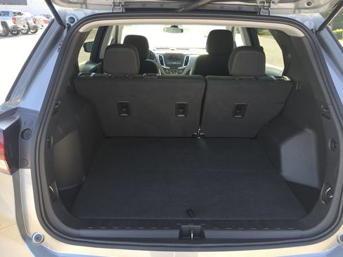 Certified 2024 Chevrolet Equinox LS w/ LPO, Cargo Package FWD image 24