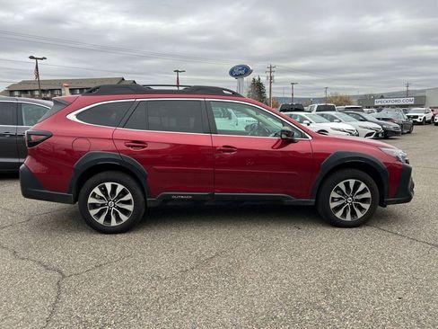 Used 2024 Subaru Outback Limited XT image 6