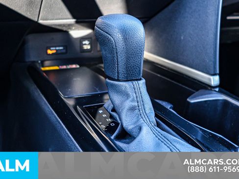 Used 2025 Toyota Camry LE image 41