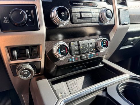 Used 2020 Ford F250 Platinum AWD/4WD image 31