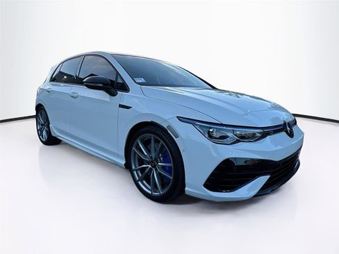 Used 2024 Volkswagen Golf R image 1