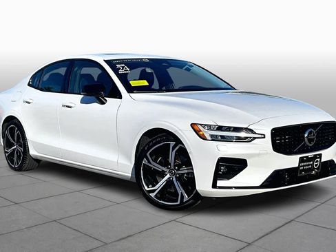 Certified 2024 Volvo S60 B5 Ultimate image 2