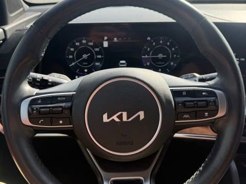 Used 2023 Kia Sportage SX image 13