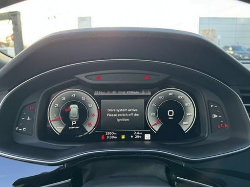 Used 2026 Audi Q8 Premium Plus AWD/4WD image 21